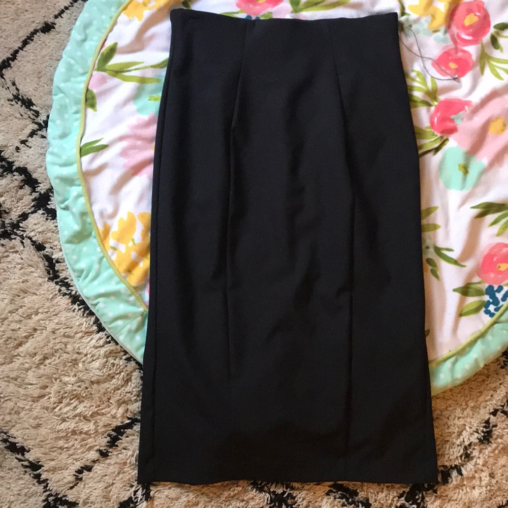 Pencil skirt